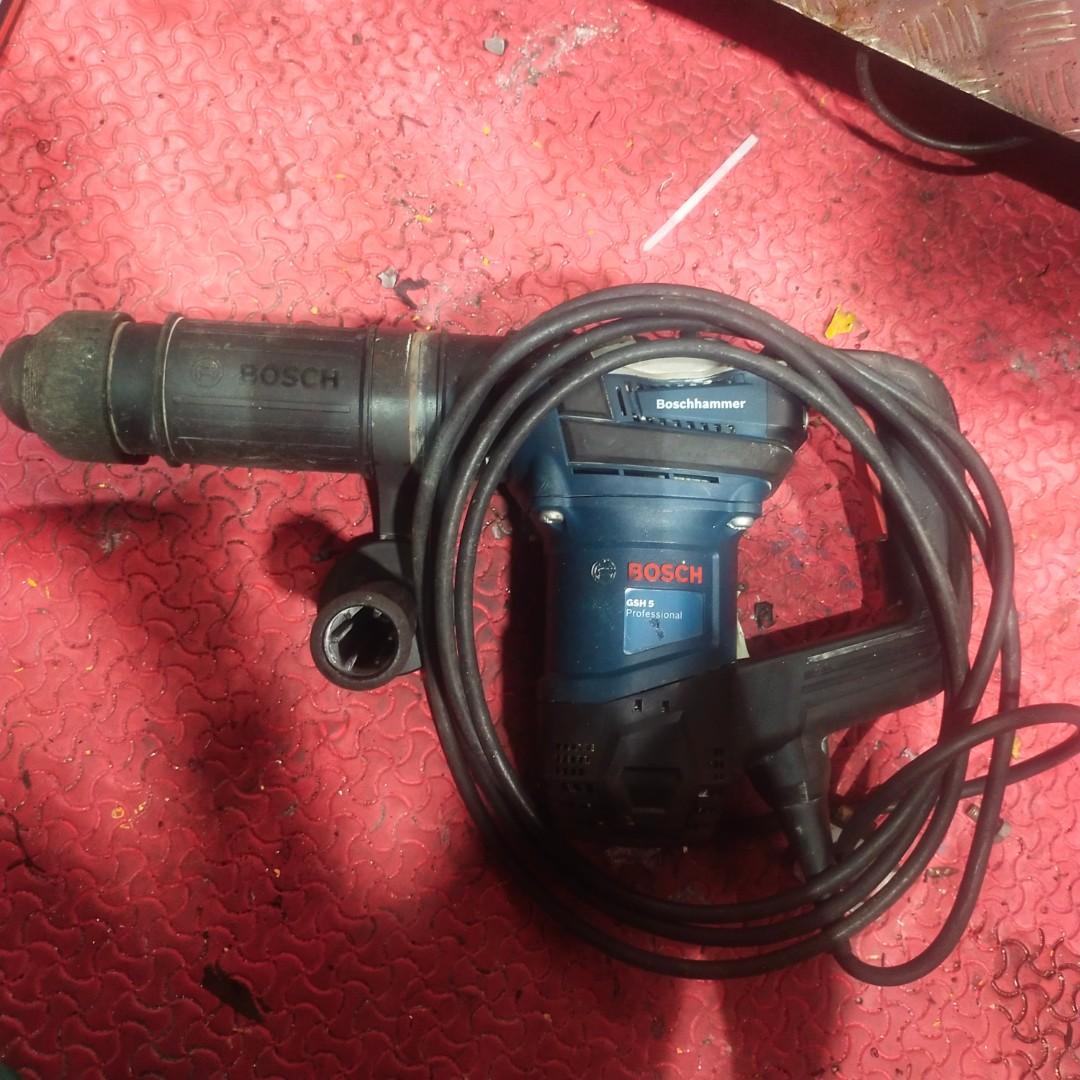 bosch drill, TV & Home Appliances, Electrical, Adaptors & Sockets on