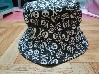 (Category: ) located in . Submitted by badass.jill (Listing ID 1147091215, Image 1). Description: .