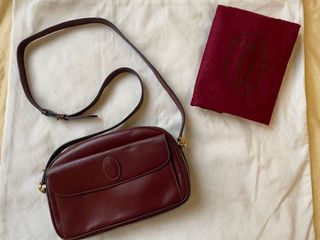 （分類：）位於 。 由 just__preloved 提交（商品編號 1144871757，圖片 1）。簡介： 。