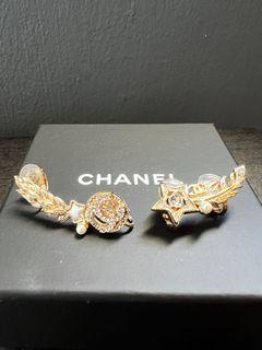 Chanel Earrings Gold Gp 95 P Chanel Clover Motif Coco Mark Four Leaf  Women's Auction