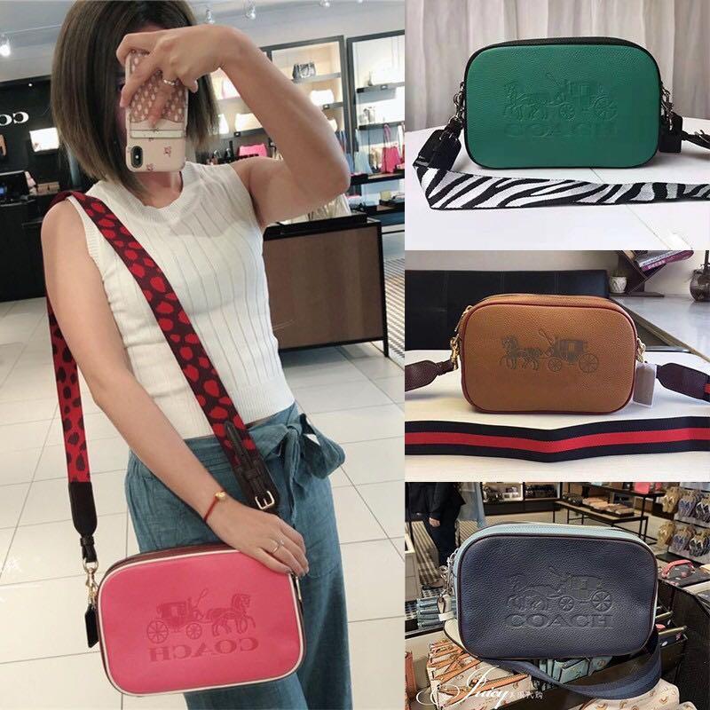 COACH JES CROSSBODY IN COLORBLOCK F72704 (LIGHT SADDLE/GOLD), Women's  Fashion, Bags & Wallets, Cross-body Bags on Carousell