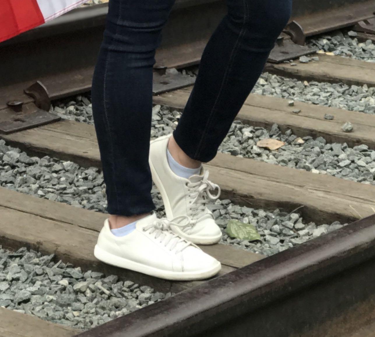 Cole Haan White Grandos Tennis Shoes 