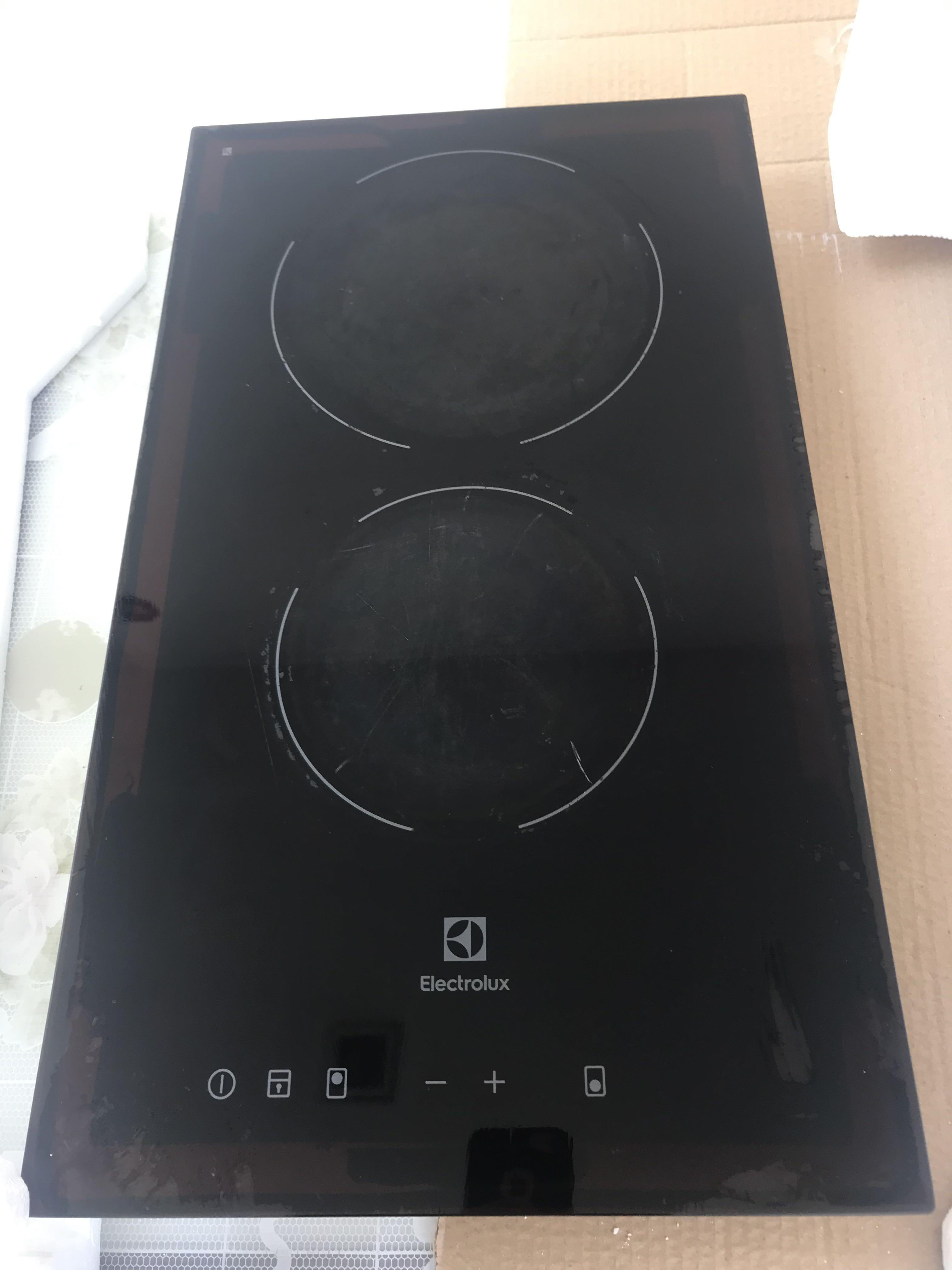 Electrolux EHC325BA 30cm Built-in Ceramic Hob, TV & Home Appliances