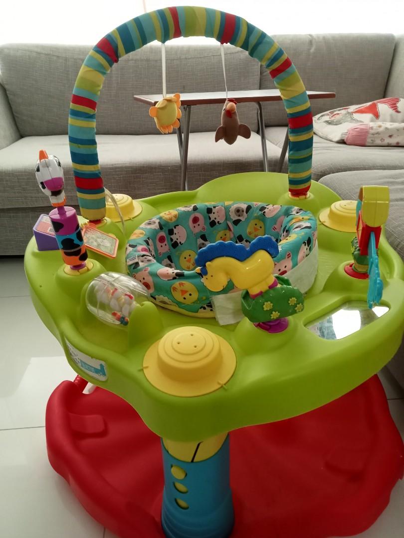 Evenflo Exersaucer Bounce and Learn, Babies & Kids, Babies & Kids