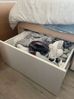 （分類：）位於 。 由 adelwiss 提交（商品編號 1146925172，圖片 1）。簡介： 。
