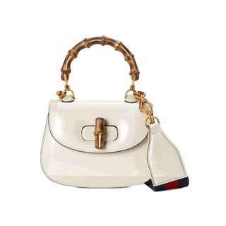 (Category: ) located in . Submitted by vogue_luxury (Listing ID 1146966804, Image 1). Description: .