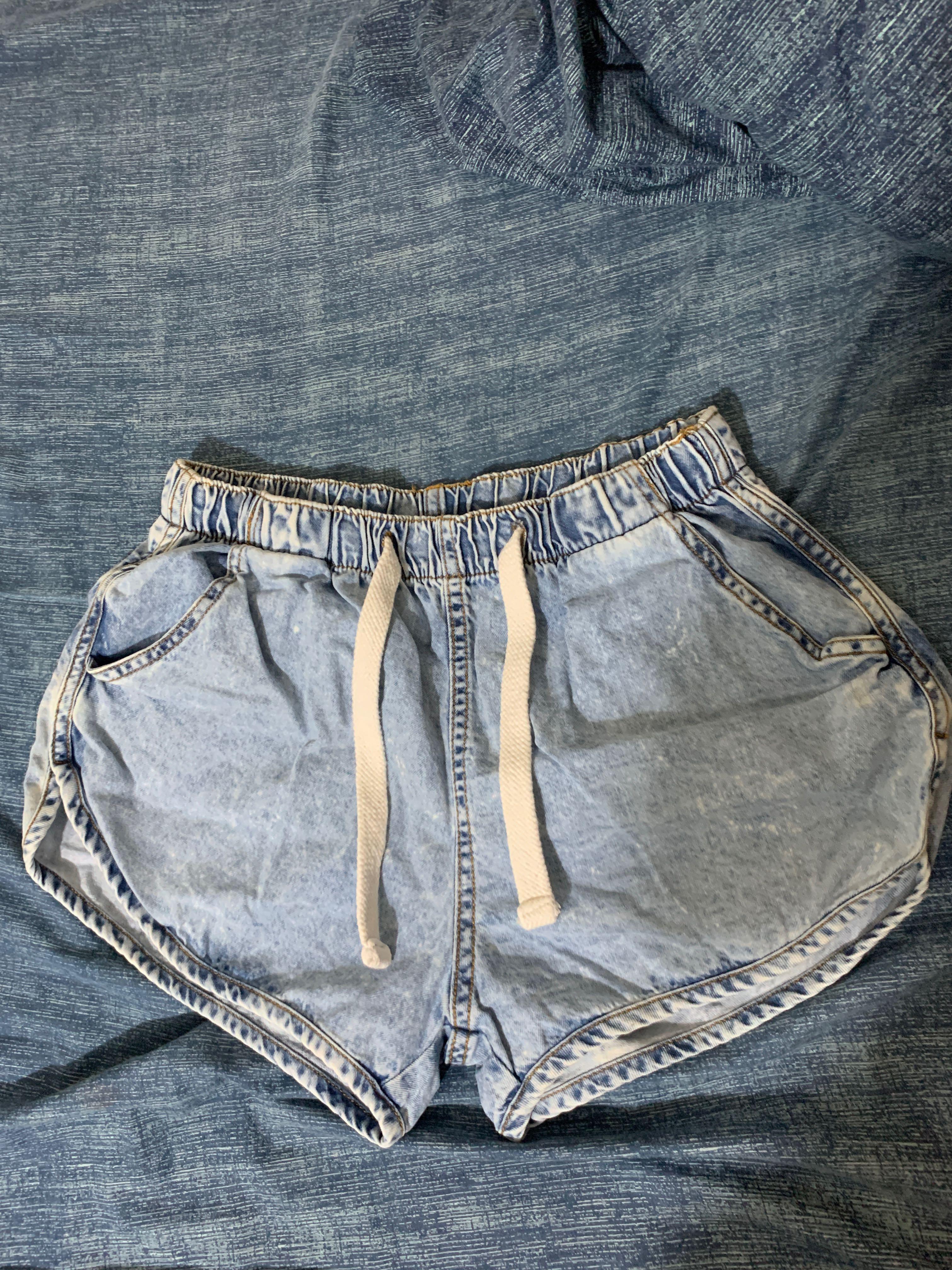 H M High Waisted Denim Dolphin Shorts Women s Fashion Bottoms Shorts on Carousell