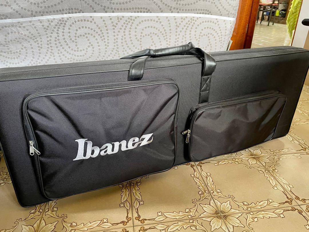 Ibanez soft guitar case 2025
