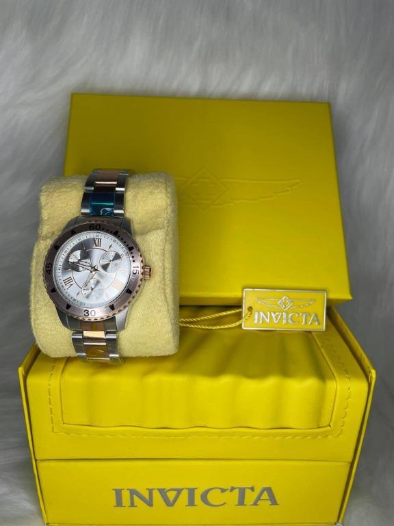 invicta watch battery operated, Luxury, Watches on Carousell
