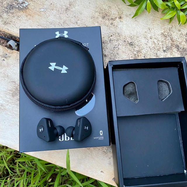 Harga jbl x under armour wireless pivot sales