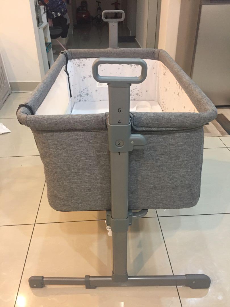 Juniors 2025 side bassinet