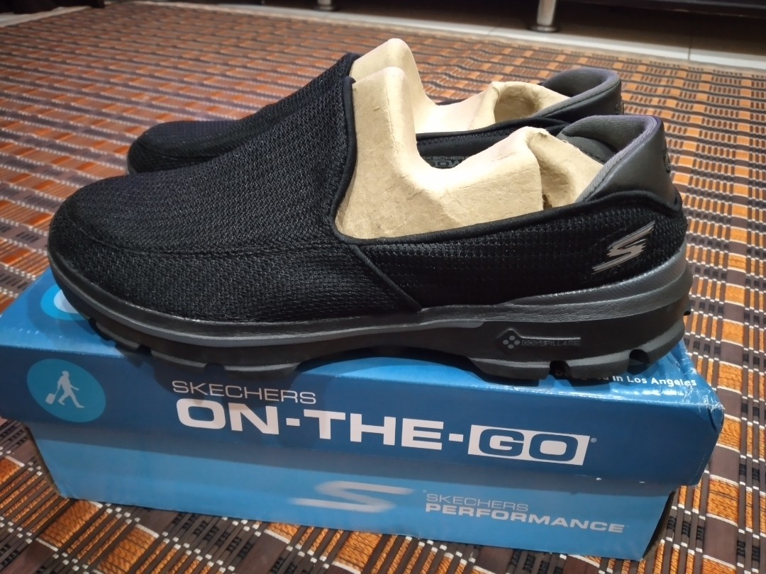 Skechers go on sale walk 3 leather