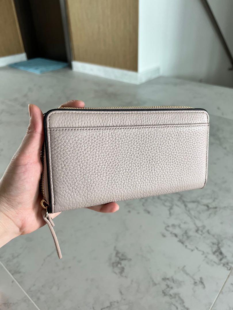 Kate spade wallet with tassel sales