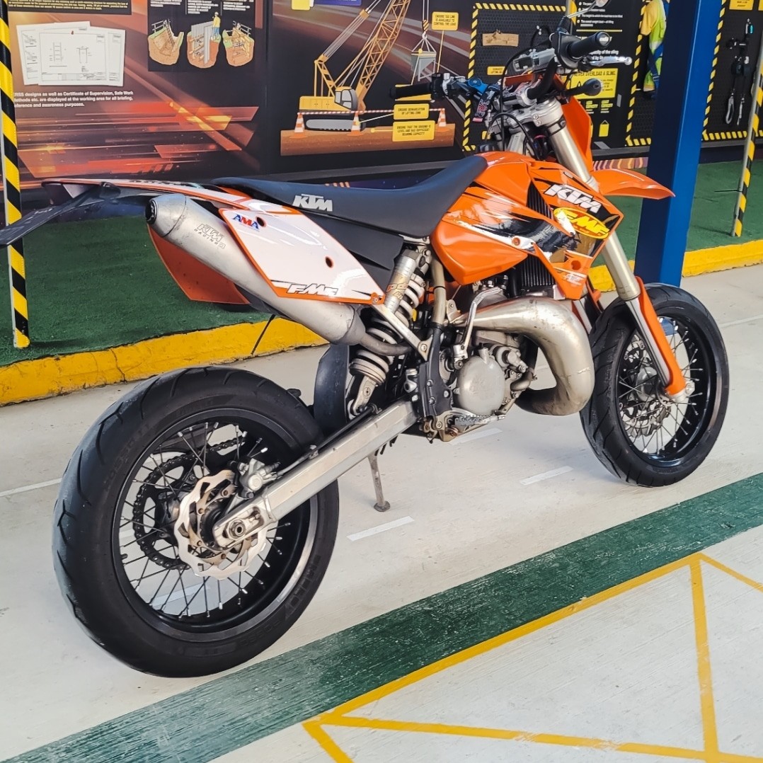 ktm cc200