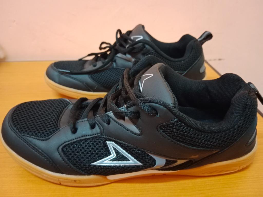 Men Black Gold Badminton Shoes POWER Men s Fashion Activewear on