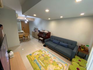 (Category: ) located in . Submitted by ssajw (Listing ID 1147005512, Image 1). Description: .