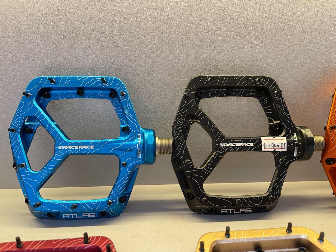 New race face Atlas pedals free postage Sports Equipment