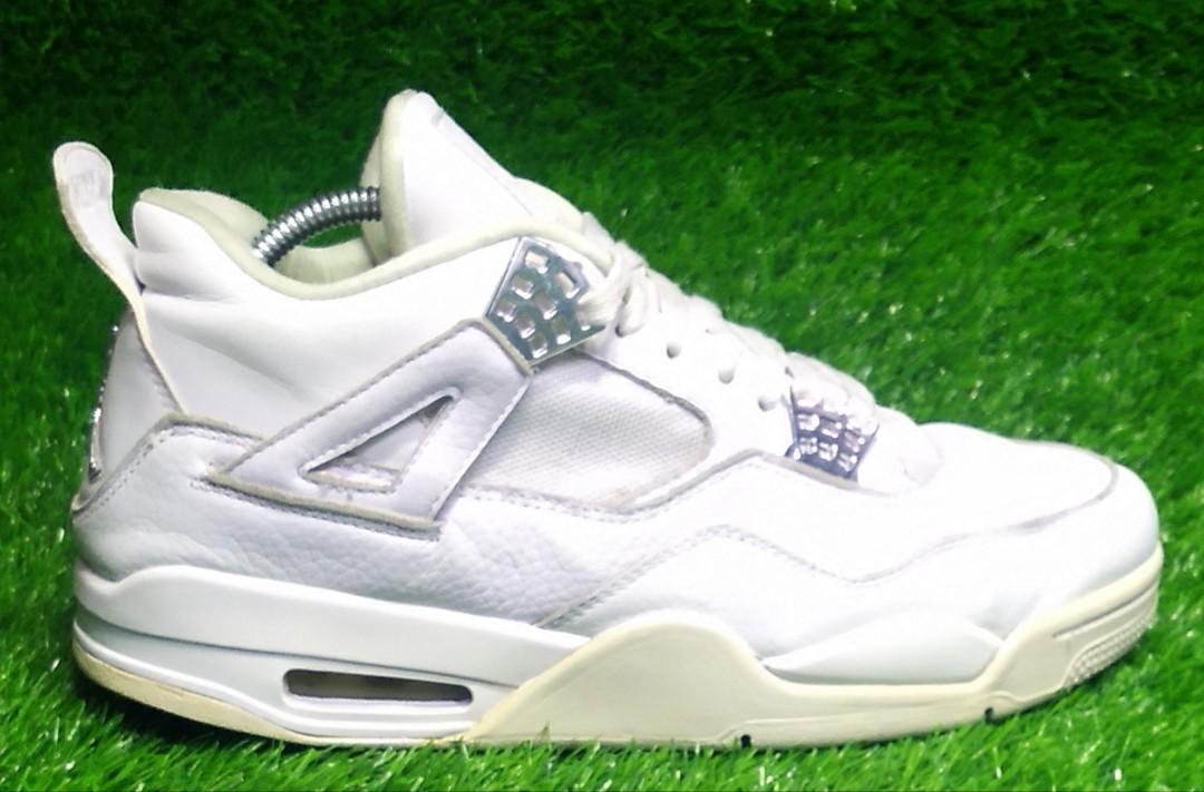 NIKE AIR JORDAN 4 TRIPLE WHITE SNEAKERS Men s Fashion Footwear Sneakers on Carousell