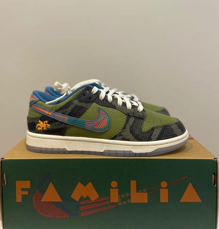 Nike Dunk Low Siempre Familia size 8, Fesyen Pria, Sepatu , Sneakers di  Carousell