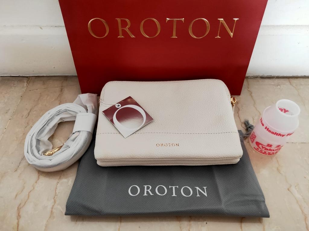 Oroton bueno double clutch Clearance