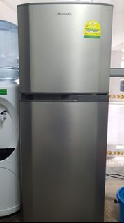 (Category: ) located in . Submitted by liusiyong (Listing ID 1146955598, Image 1). Description: .