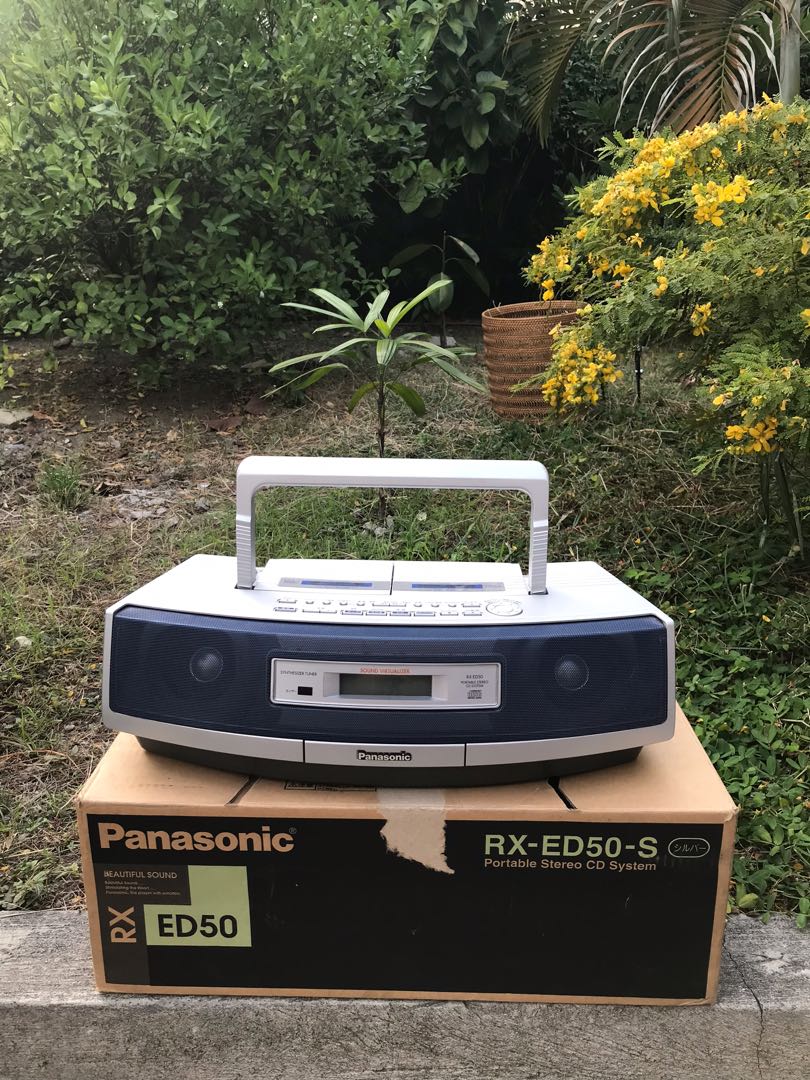 PANASONIC RX ED50 PORTABLE STEREO CD SYSTEM 110V 26W 50/60Hz, Audio ...
