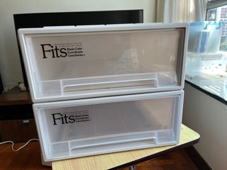 （分類：）位於 。 由 amakster 提交（商品編號 1146962167，圖片 1）。簡介： 。