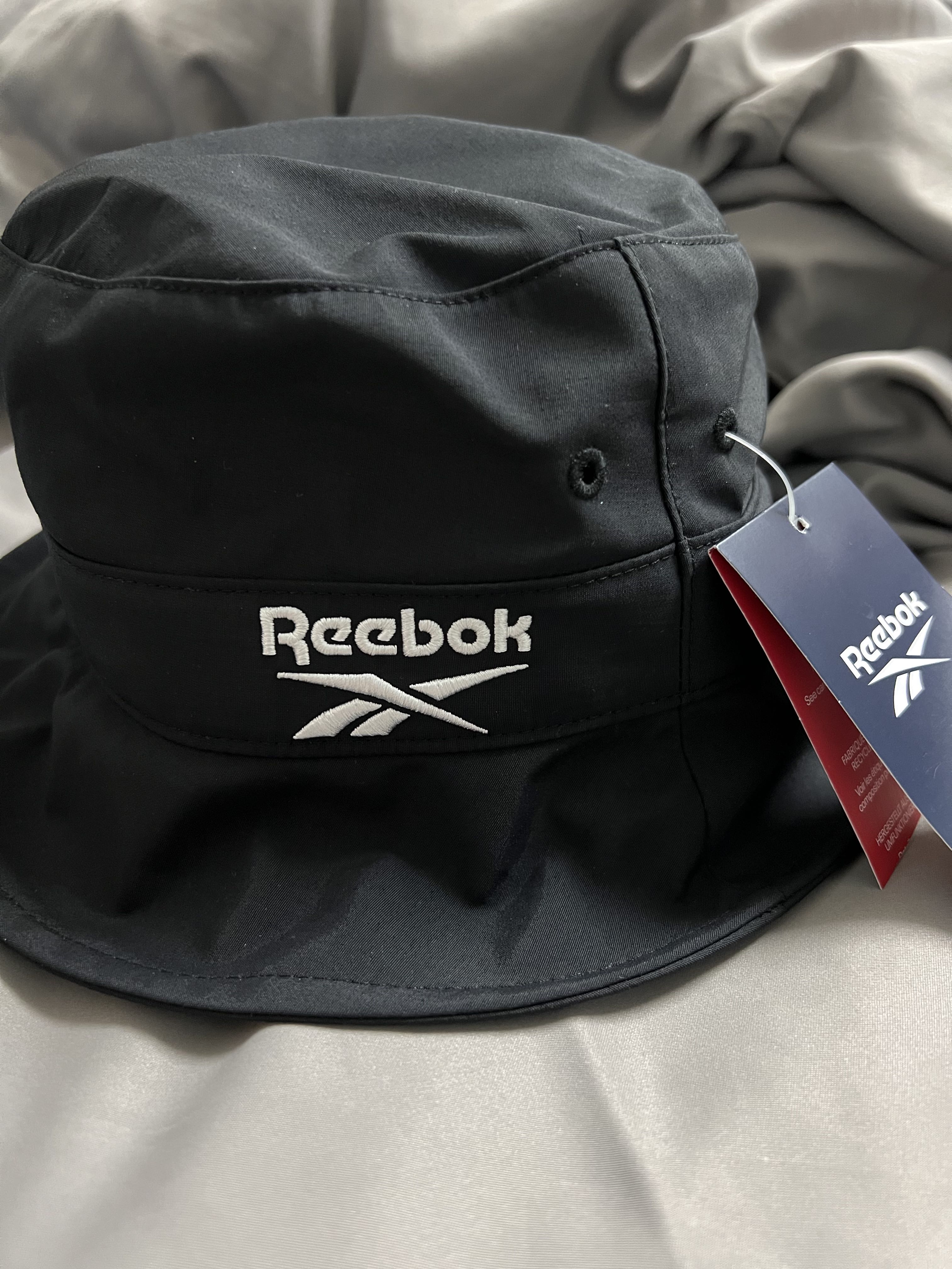 BNWT Reebok Classic Bucket Hat, Men's 