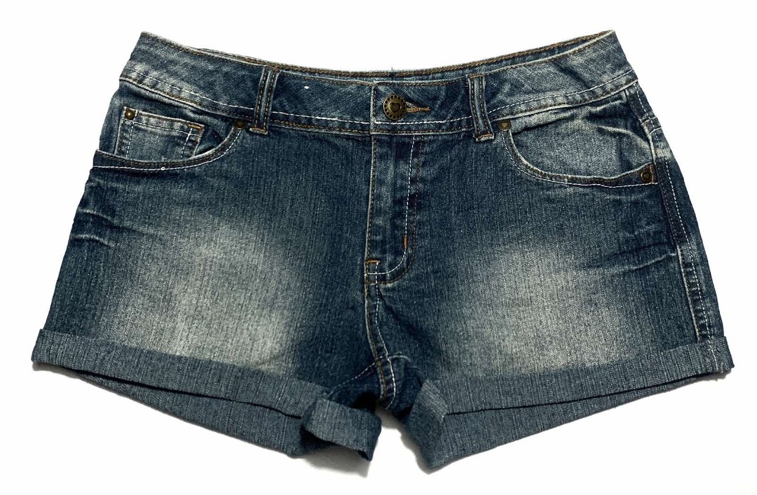 Target Ladies Denim Shorts Size 28-30 