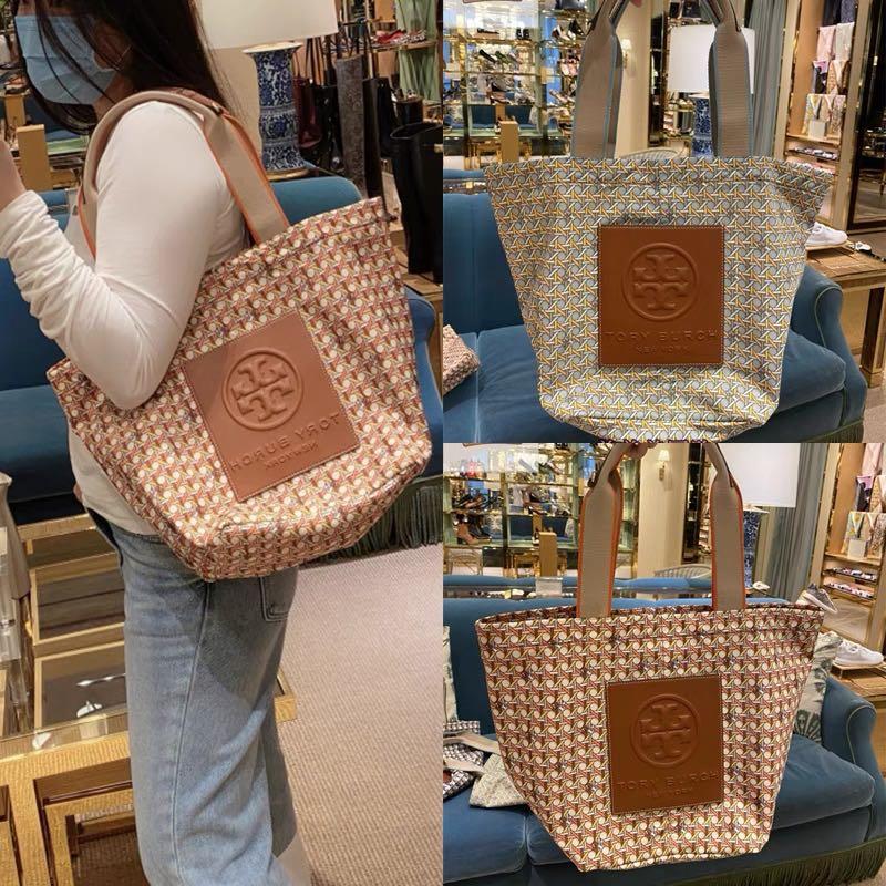 Authentic Tory Burch Blake canvas small totes, Women's Fashion, Bags &  Wallets, Tote Bags on Carousell