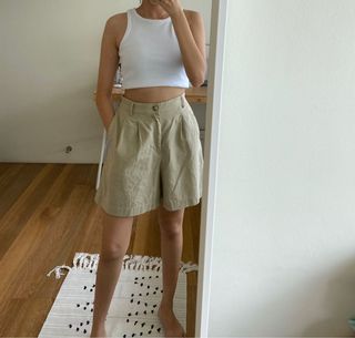 (Category: ) located in . Submitted by ntyxr (Listing ID 1146947065, Image 1). Description: .
