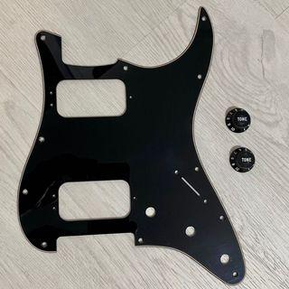 2005 Fender 3 ply 11 holes black Pickguard & 2 x Tone knobs