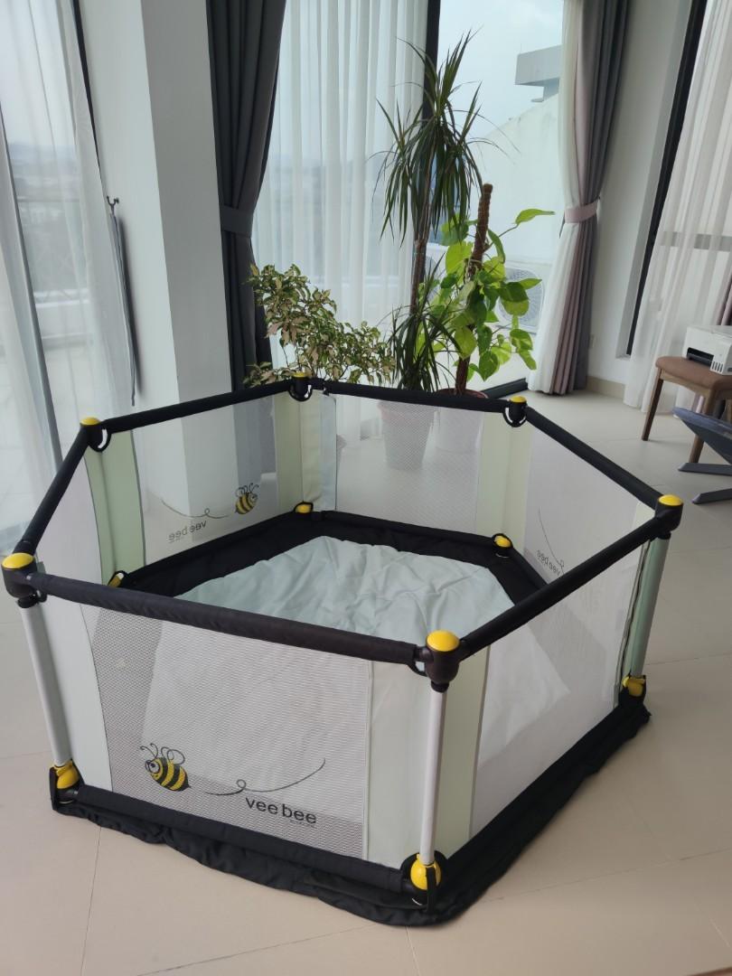 Vee bee 6 sided best sale play yard