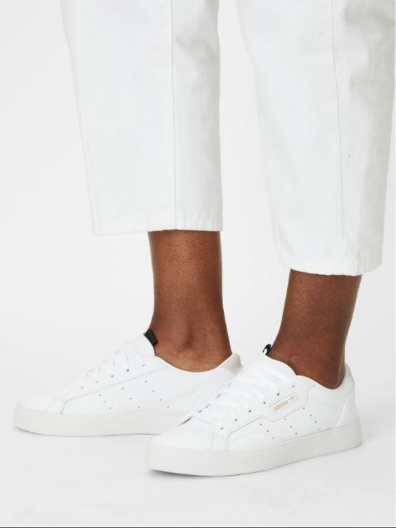 sleek leather sneaker