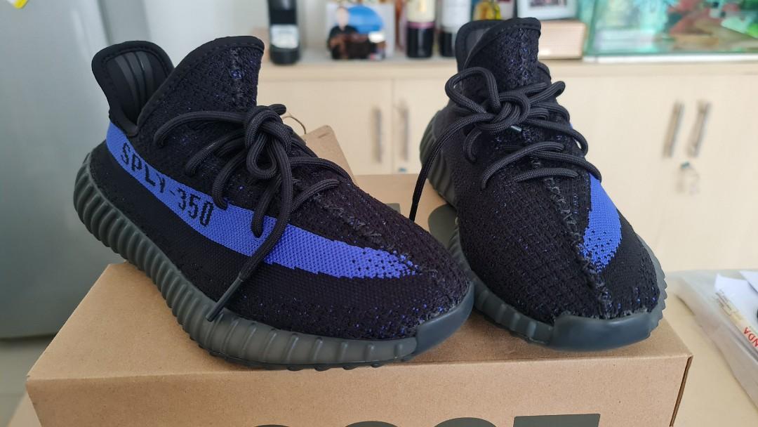 ADIDAS YEEZY BOOST 350 V2 BLUE DAZZLING, Fesyen Pria, Sepatu , Sneakers di  Carousell
