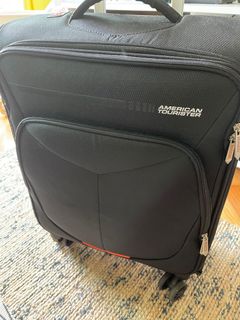 （分類：）位於 。 由 gilou9669 提交（商品編號 1147141797，圖片 1）。簡介： 。