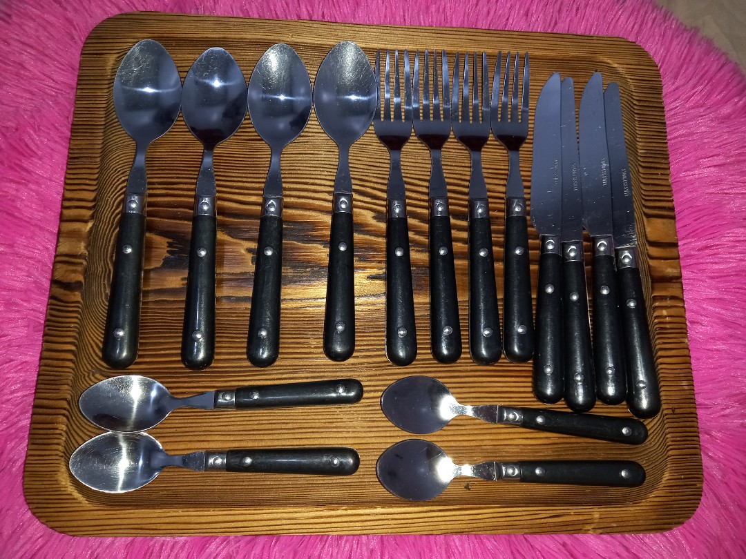 ARGOS 16 PIECE CUTLERY SET, Furniture & Home Living, Kitchenware