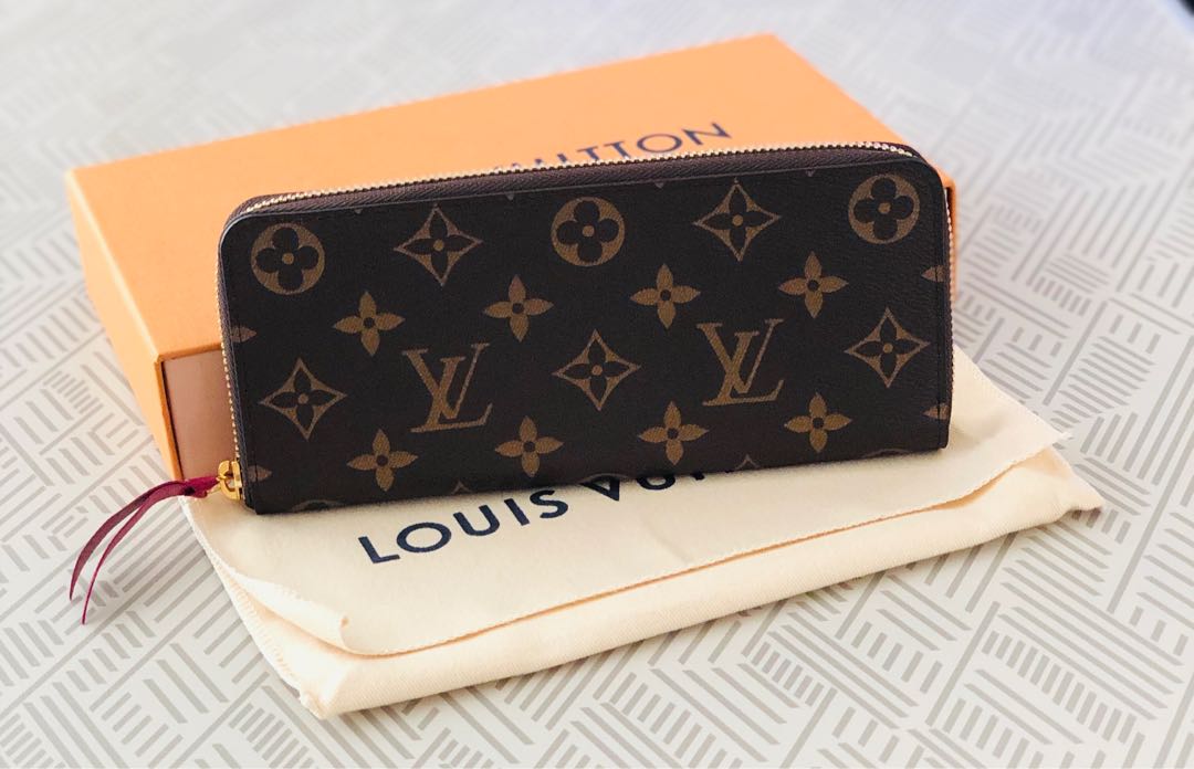 Louis Vuitton Tahiti GM Clemence Leather Round Wallet LV-1104P-0010