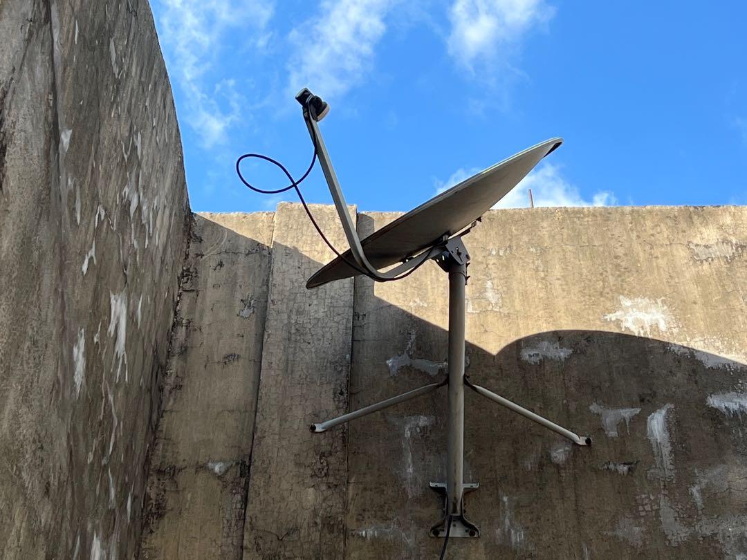 Cignal Satellite Dish and Receiver, TV & Home Appliances, TV