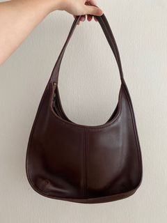 (Category: ) located in . Submitted by somedayreloved (Listing ID 1147109962, Image 1). Description: .