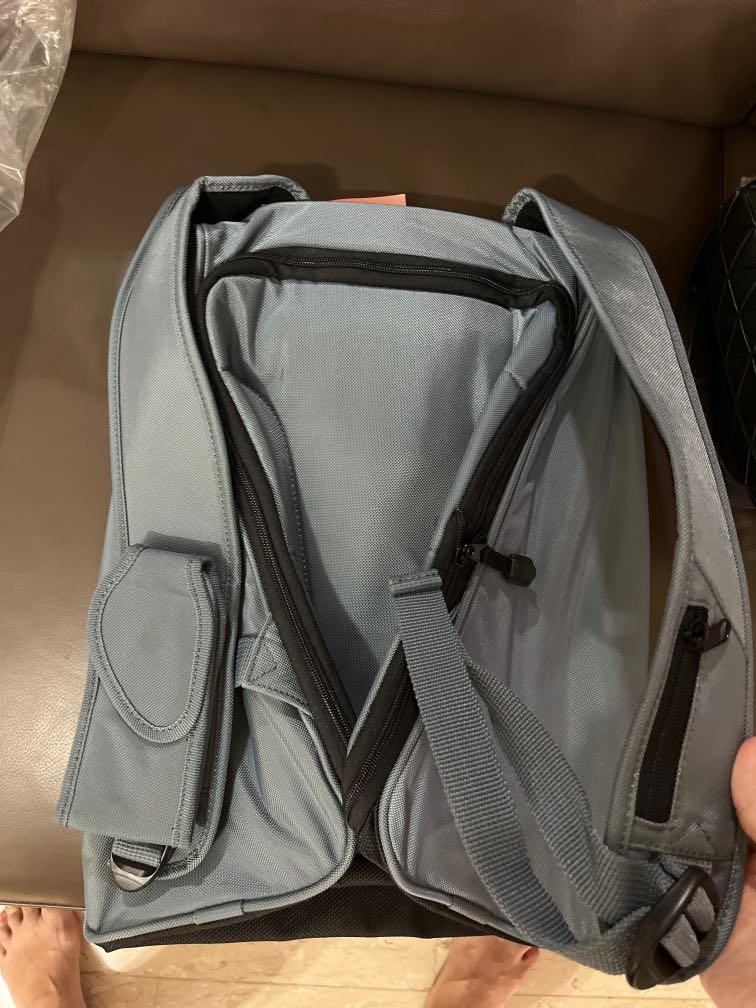 Delsey expandable backpack bnwt, Men's Fashion, Bags, Backpacks on ...