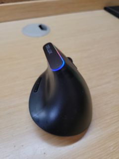 Deluxe Wireless Mouse440235683039815680