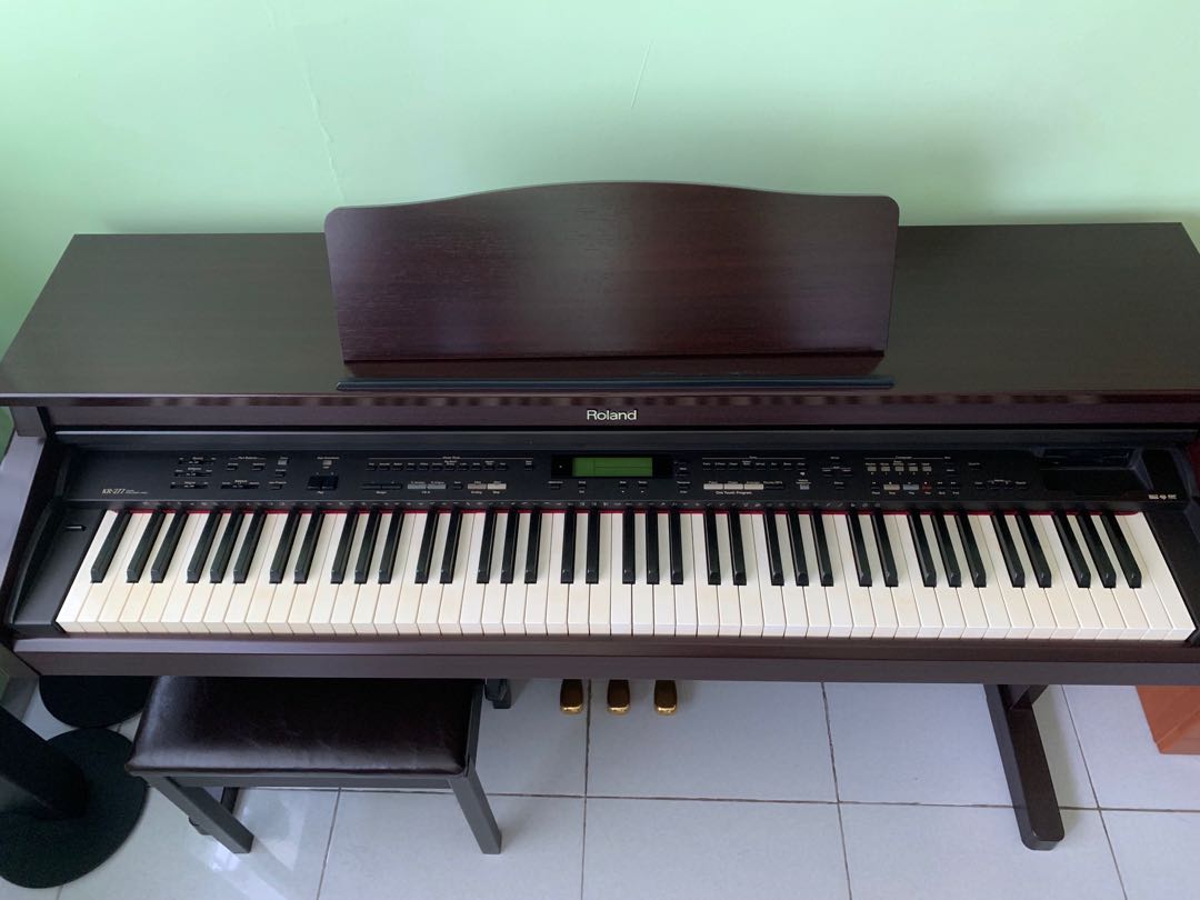 Roland store kr 277