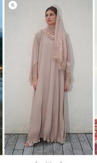 (Category: ) located in . Submitted by farahawesome (Listing ID 1147268992, Image 1). Description: .