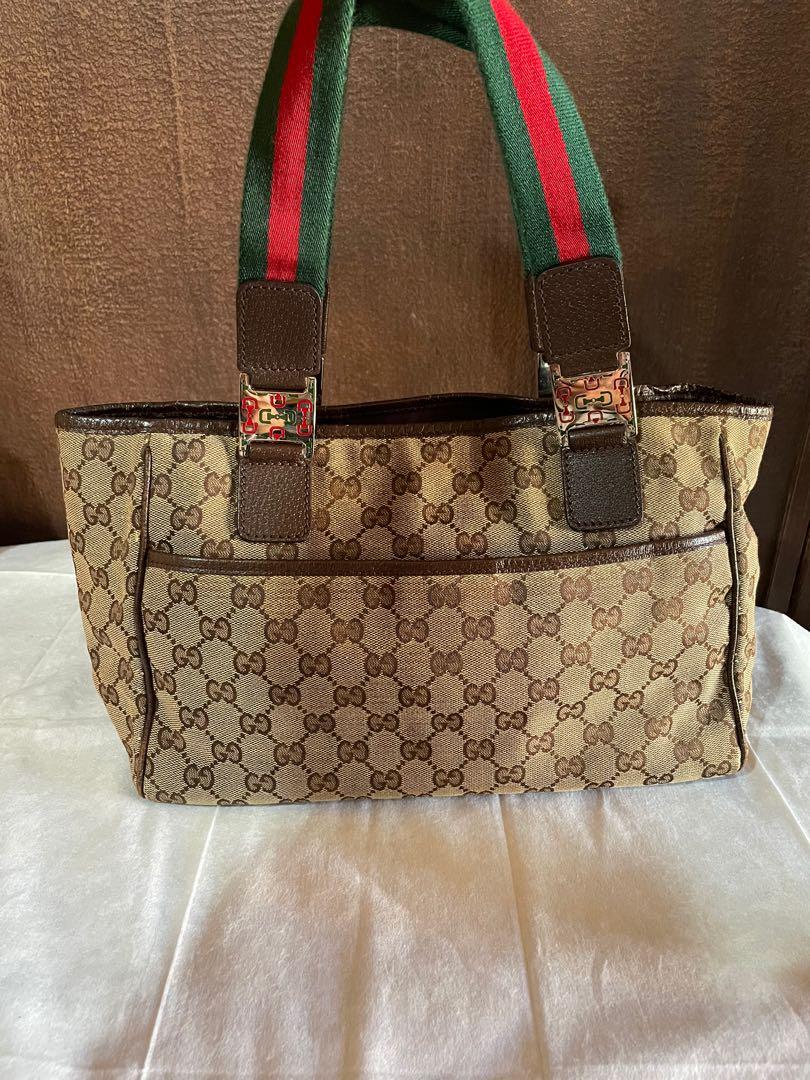 Gucci Sherry Line Monogram Tote (Category: Luxury Bags & Wallets) located in Muntinlupa City. Submitted by phbudgetluxuryfinds (Listing ID 1147168496, Image 2). Description: Authentic 💯 Overall good condition Interior is super clean Exterior - with Signs of use no damage Handle - makapal and very clean pa ang handle Corners shows minimal signs of use.