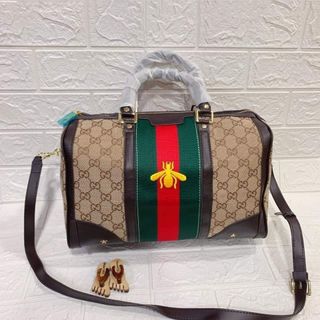 (Category: ) located in . Submitted by LousCloset (Listing ID 1147255080, Image 1). Description: .