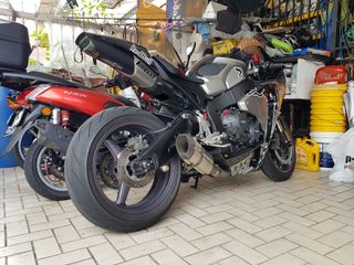 Honda cbr1000rr top stripping for spares