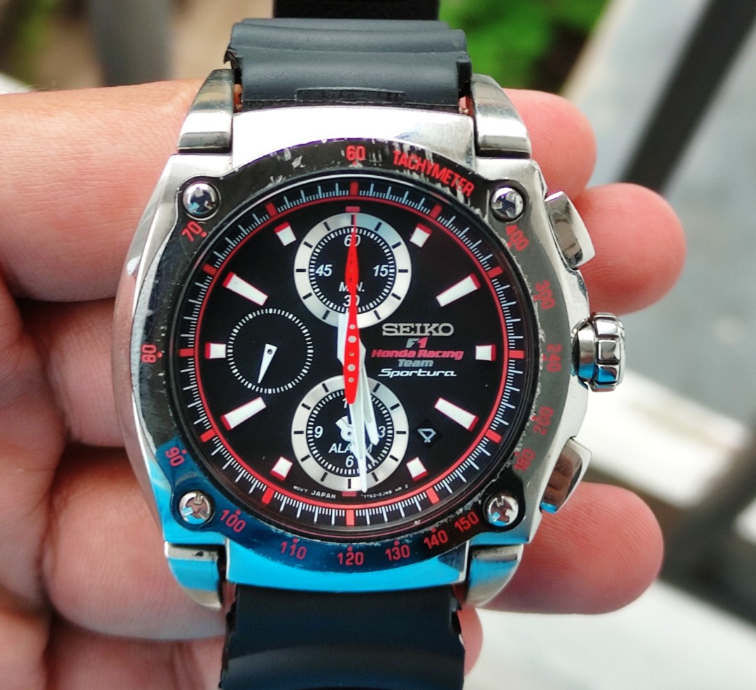Jam tangan seiko sportura top