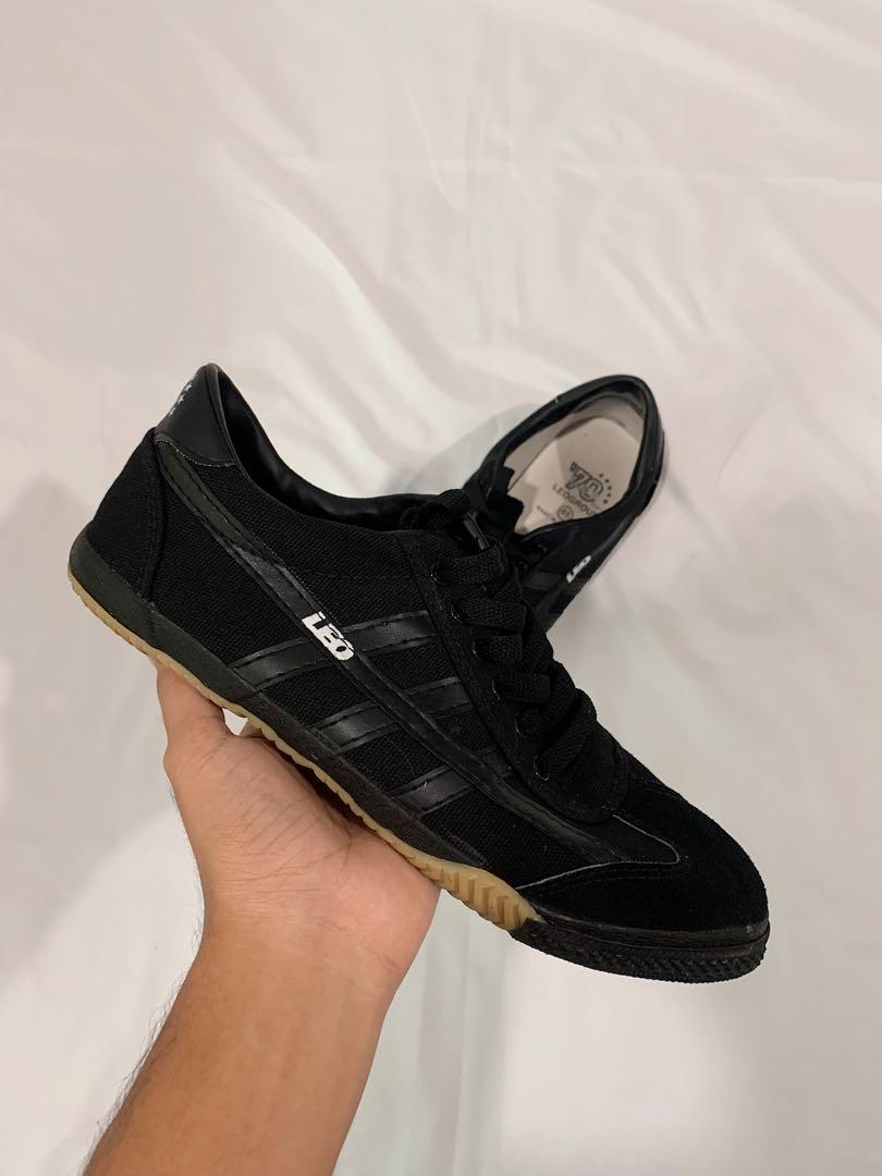 Onitsuka tiger futsal discount