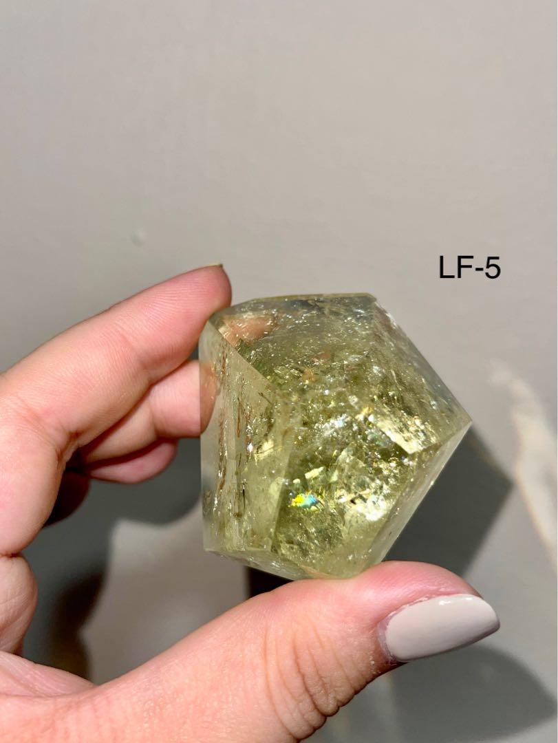 Lemon Quartz (free form) 2, Women's Fashion, Jewelry & Organisers